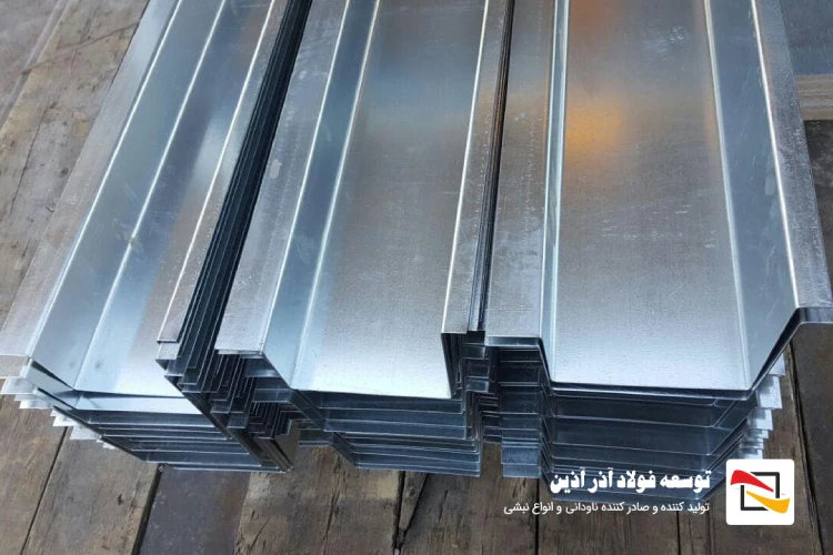 ناودانی گالوانیزه پشت بام