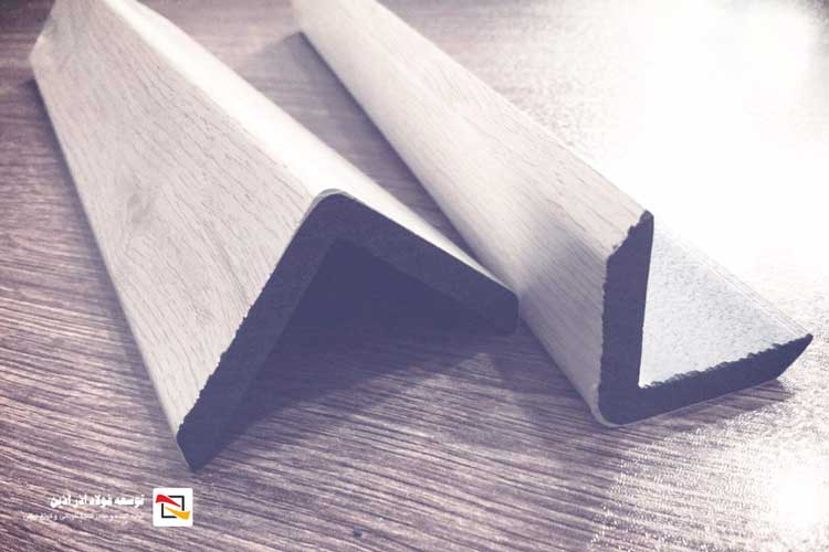 کاربرد نبشی پی وی سی